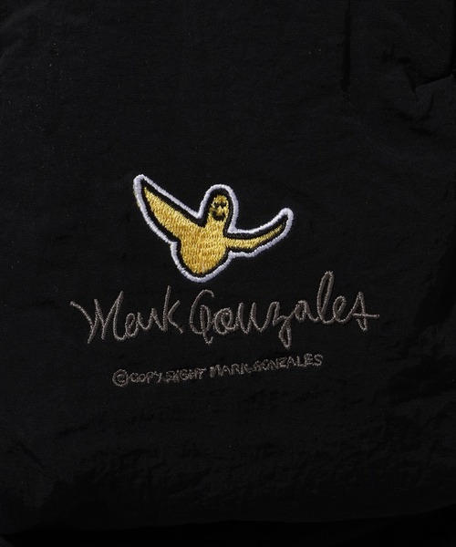 Mark Gonzales（マーク・ゴンザレス）の「【Mark Gonzales/マーク ゴンザレス】アートワークデザインコレクション Wポケットショルダー（ショルダーバッグ・メンズ・ブラック系2/ブラック系1・FREE）」の22枚目の写真