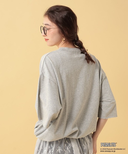 GEORGE'S(ジョージズ)の「【PEANUTS】スヌーピードロストTシャツ(Tシャツ/カットソー・レディース・グリーン/チャコールグレー/グレー・FREE)」の21枚目の写真