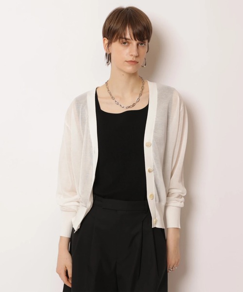 CADUNE（カデュネ）の「シアーカーデ（ニット/セーター・レディース・ホワイト/ブラック/ブラウン/グリーン/ライトイエロー・38）」の11枚目の写真