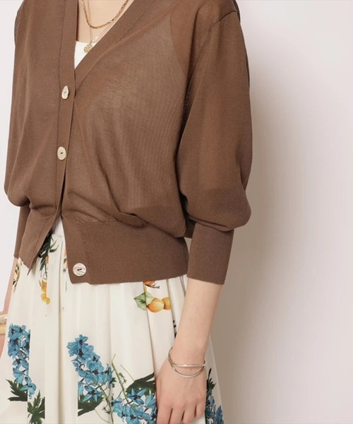 CADUNE（カデュネ）の「シアーカーデ（ニット/セーター・レディース・ホワイト/ブラック/ブラウン/グリーン/ライトイエロー・38）」の15枚目の写真