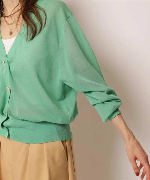 CADUNE（カデュネ）の「シアーカーデ（ニット/セーター・レディース・ホワイト/ブラック/ブラウン/グリーン/ライトイエロー・38）」の22枚目の写真