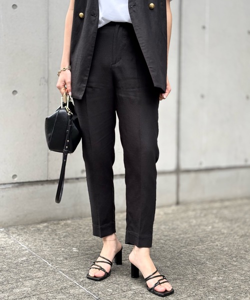 Emma Taylor（エマテイラー）の「リネンスリムテーパードパンツ（その他パンツ・レディース・ベージュ/ブラック・36/38）」の6枚目の写真
