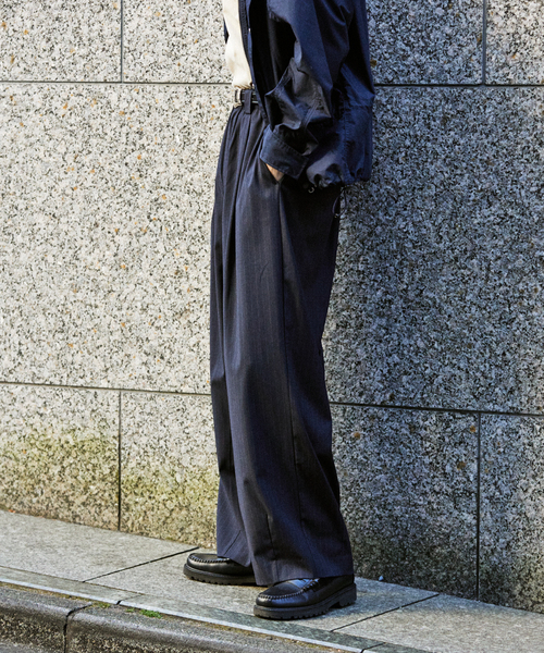 JOURNAL STANDARD（ジャーナルスタンダード）の「TRモダン ワイド スラックス（スラックス・メンズ・スミクロ/ネイビー/ブラック系その他・SMALL/LARGE/MEDIUM）」の4枚目の写真