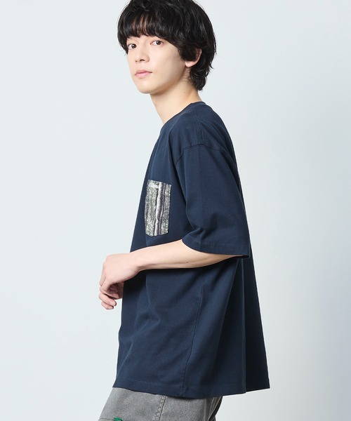 L.L.Bean(エルエルビーン)の「ボクシー・ティ、ポケット・グラフィック 米国フィット・レギュラー(Tシャツ/カットソー・メンズ・ブラック/ネイビー/ベージュ系/ホワイト・X-LARGE/LARGE/MEDIUM/SMALL)」の21枚目の写真