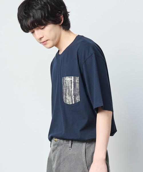 L.L.Bean(エルエルビーン)の「ボクシー・ティ、ポケット・グラフィック 米国フィット・レギュラー(Tシャツ/カットソー・メンズ・ブラック/ネイビー/ベージュ系/ホワイト・X-LARGE/LARGE/MEDIUM/SMALL)」の18枚目の写真