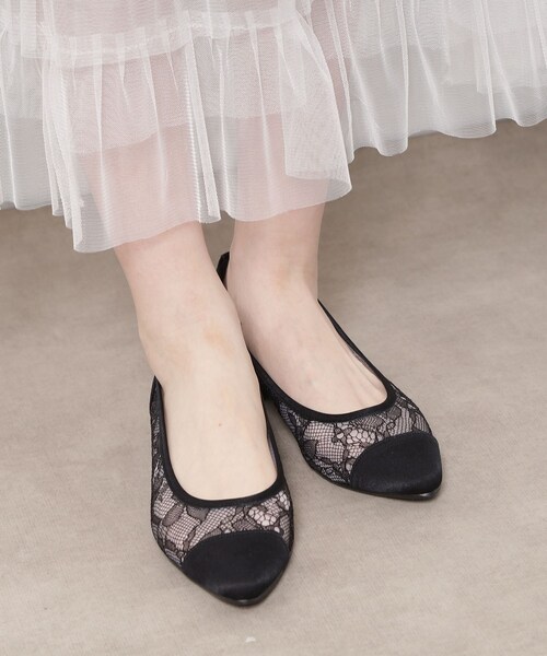 ESPERANZA(エスペランサ)の「ローヒールレースパンプス(パンプス・レディース・ピンク系7/ブラック系2・22.5cm/23.0cm/23.5cm/24.0cm/24.5cm/25.0cm)」の2枚目の写真