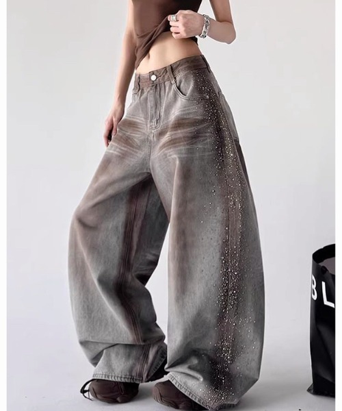 SHEENA(シーナ)の「ヴィンテージライクキラキラストーンワイドデニムパンツ(デニムパンツ・レディース・グレー・S/M/L)」の6枚目の写真