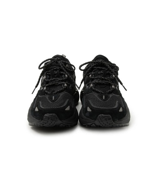 FILA（フィラ）の「TENACITY 99/20（スニーカー・レディース・ブラック・28.0cm/27.0cm/26.0cm/25.0cm/24.0cm/23.0cm/22.0cm）」の3枚目の写真