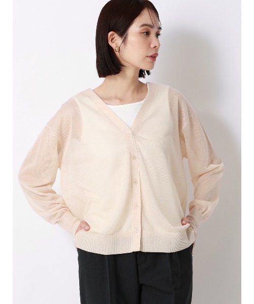 SUIT SQUARE(スーツスクエア)の「CHANTOWA/シアー2WAYカーディガン/長袖/ウォッシャブル/接触冷感/無地(カーディガン/ボレロ・レディース・ホワイト/ベージュ/イエロー/ブラック・38)」の4枚目の写真