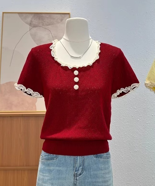 Teem Store(チームストア)の「【ハート柄】配色トリム フロントボタン フリル半袖 サマーニット レースフリルスリーブ(Tシャツ/カットソー・レディース・ブラック/レッド/ホワイト/イエロー・F)」の7枚目の写真