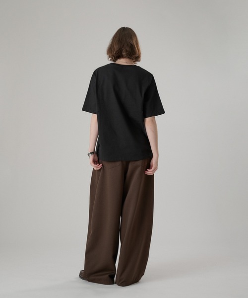 ONCILY(オンシェリー)の「MELTING HEART GRAPHIC T-SHIRT / メルティングハートグラフィックTシャツ(Tシャツ/カットソー・メンズ・ブラック/ホワイト系その他/イエロー/ネイビー/オフホワイト・SMALL/LARGE/MEDIUM)」の13枚目の写真
