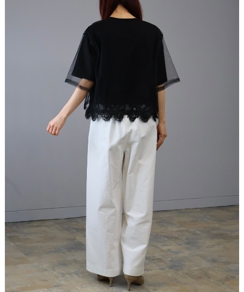 Doumoi(ドゥモエ)の「チュール重ね ロゴ レースドッキングデザイン プルオーバー(Tシャツ/カットソー・レディース・ホワイト/ブラック・FREE)」の18枚目の写真