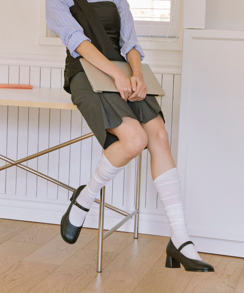 SPUR(シュプール)の「Dave メリージェーンパンプス 5cm -UA8033 (3color)(パンプス・レディース・アイボリー/ブラック・24cm/23.5cm/23cm/22.5cm/24.5cm/25cm)」の6枚目の写真