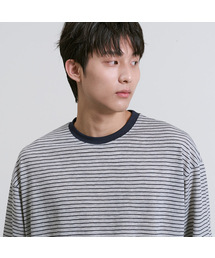 OWSA（オウサ）の「配色ストライプラウンド長袖Tシャツ 2色（Tシャツ/カットソー）」