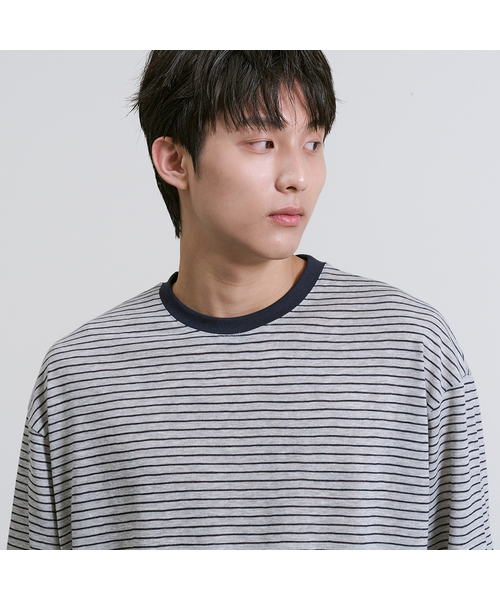 OWSA(オウサ)の「配色ストライプラウンド長袖Tシャツ 2色(Tシャツ/カットソー・メンズ・グレー/レッド・LARGE/X-LARGE)」の2枚目の写真