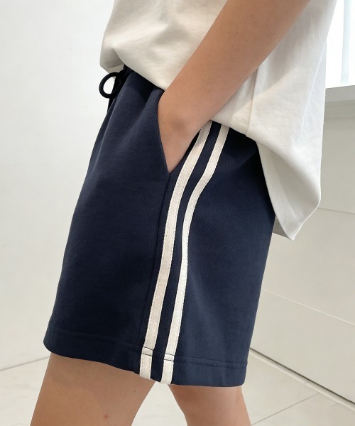 Miniministore(ミニミニストア)の「スウェットショートパンツサイドライン夏服ショートパンツショーパン短パン(その他パンツ・レディース・ダークグリーン/ネイビー/ブラック/グレー・FREE)」の17枚目の写真