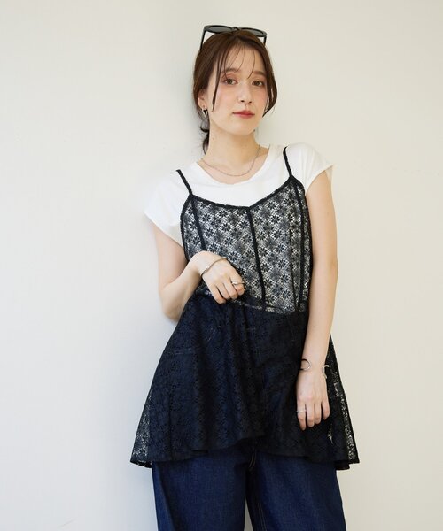 DISCOAT(ディスコート)の「【Noka/WEB限定】前後2WAYレース切り替えキャミチュニック(キャミソール・レディース・ブラック/アイボリー・FREE)」の15枚目の写真