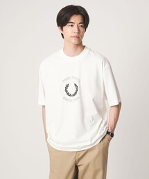 <FRED PERRY>サークル グラフィック ロゴ 半袖 Tシャツ