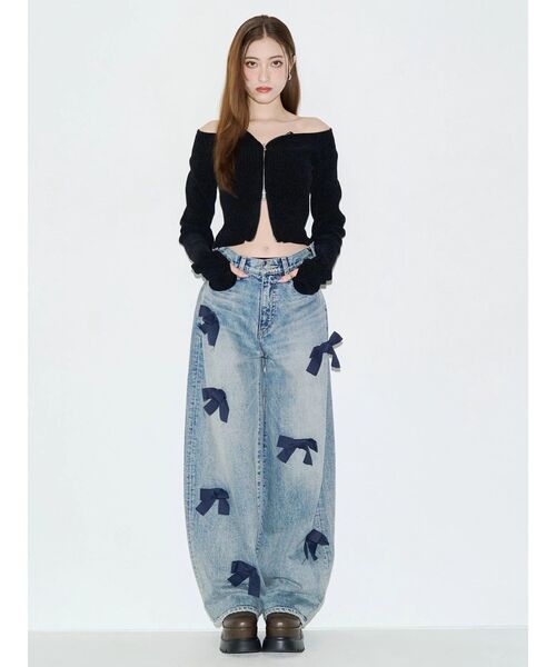 EVRIS(エヴリス)の「リボンモチーフワイドデニムパンツ(デニムパンツ・レディース・ブルー/ベージュ・SMALL/MEDIUM)」の3枚目の写真