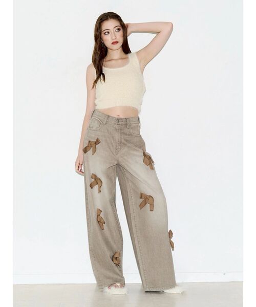 EVRIS(エヴリス)の「リボンモチーフワイドデニムパンツ(デニムパンツ・レディース・ブルー/ベージュ・SMALL/MEDIUM)」の11枚目の写真