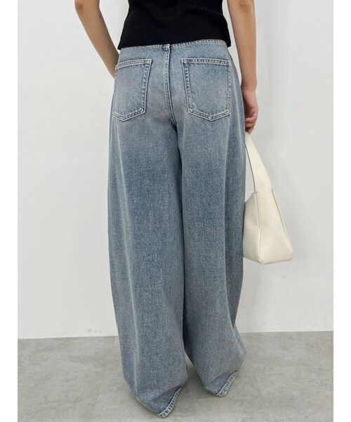 EVRIS(エヴリス)の「リボンモチーフワイドデニムパンツ(デニムパンツ・レディース・ブルー/ベージュ・SMALL/MEDIUM)」の17枚目の写真