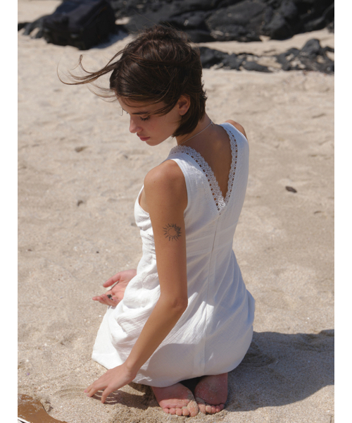RE_L(リエル)の「Forras lace midi dress (white)(ワンピース・レディース・その他・MEDIUM/SMALL)」の4枚目の写真