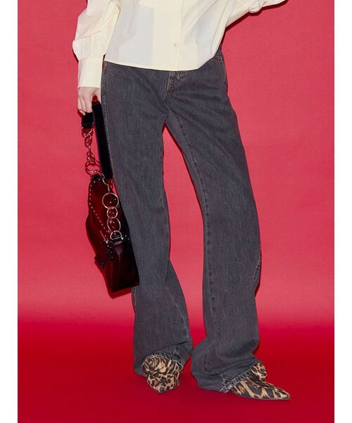 jouetie(ジュエティ)の「【SOMETHING×PosTokyo】Straight Loose Denim(デニムパンツ・レディース・ブルー/ブラック・SMALL/MEDIUM)」の1枚目の写真
