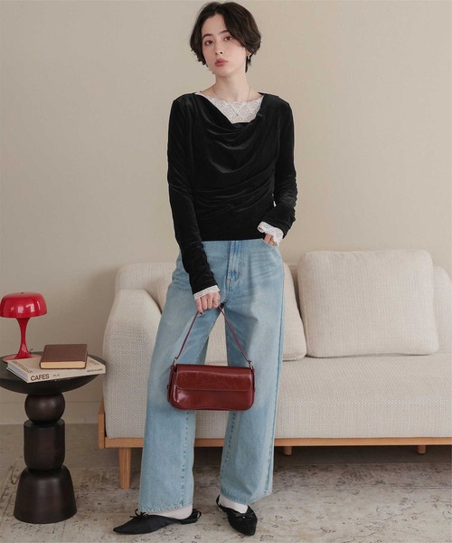 titivate(ティティベイト)の「シアーベロアオフショルダートップス(Tシャツ/カットソー・レディース・ドット/ブラック系その他/アイボリー/ネイビー/ブラック・S/M/L)」の7枚目の写真