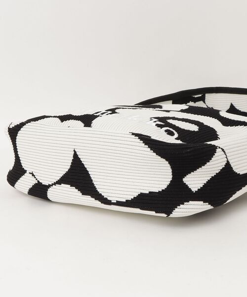marimekko(マリメッコ)の「【バナー掲載特典付】Unikko / Knitted Shoulderbag(ショルダーバッグ・レディース・ブラック・FREE)」の13枚目の写真
