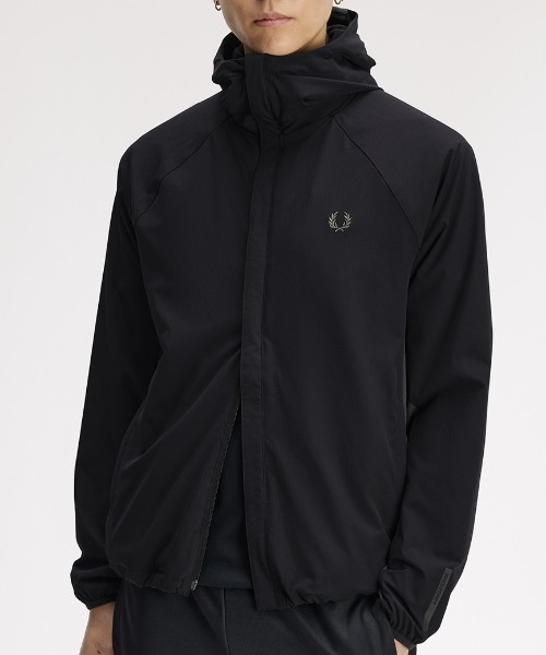 FRED PERRY（フレッドペリー）の「【ZOZO & ONLINESHOP限定】Tipped Colour Block Jacket／ティップドカラーブロックジャケット（ブルゾン・メンズ・ブラック・S/M/L）」の11枚目の写真