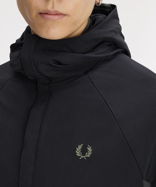 FRED PERRY（フレッドペリー）の「【ZOZO & ONLINESHOP限定】Tipped Colour Block Jacket／ティップドカラーブロックジャケット（ブルゾン・メンズ・ブラック・S/M/L）」の15枚目の写真
