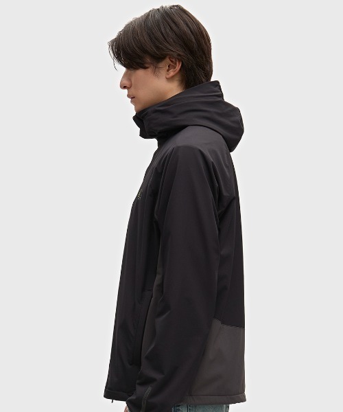 FRED PERRY（フレッドペリー）の「【ZOZO & ONLINESHOP限定】Tipped Colour Block Jacket／ティップドカラーブロックジャケット（ブルゾン・メンズ・ブラック・S/M/L）」の10枚目の写真