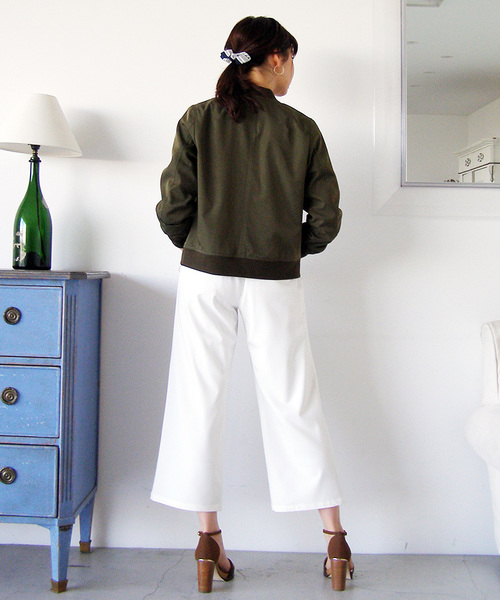 N.（N. Natural Beauty Basic）（エヌエヌナチュラルビューティーベーシック）の「MA-1ブルゾン（MA-1・レディース・カーキ/ネイビー・SMALL/MEDIUM）」の5枚目の写真