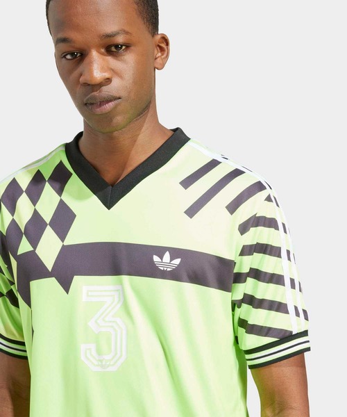adidas（アディダス）の「ニューウェーブ90年代ジャージー NUWAVE90SJERSEY / 半袖 トップス / アディダスオリジナルス adidas Originals（Tシャツ/カットソー・メンズ・グリーン・LARGE/X-LARGE/XX-LARGE/3XL）」の3枚目の写真
