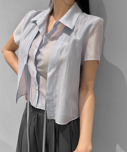 Girly Doll(ガーリードール)の「フェイクレイヤードフロントリボンシャツ(シャツ/ブラウス・レディース・ホワイト/ブラック/ブルー・FREE)」の18枚目の写真