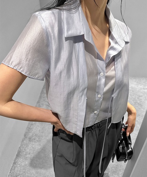 Girly Doll(ガーリードール)の「フェイクレイヤードフロントリボンシャツ(シャツ/ブラウス・レディース・ホワイト/ブラック/ブルー・FREE)」の20枚目の写真