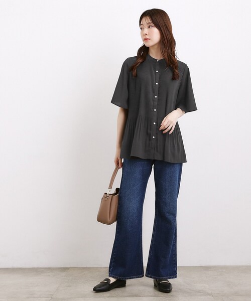grove(グローブ)の「【体系カバー◎】大人フェミニン消しプリーツブラウス(シャツ/ブラウス・レディース・オフホワイト/ブラック/ブラック系1・01/02/03/04/05)」の21枚目の写真