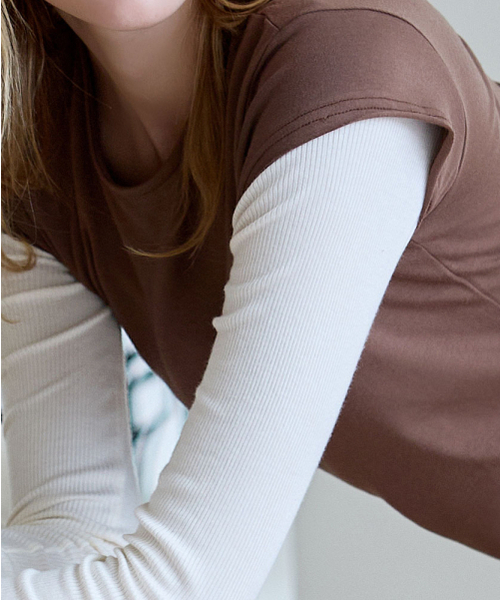 DEVIWEAR(デヴィウェア)の「クンクン キャップスリーブラウンドTシャツ DEVI-K0002-ブラウン(Tシャツ/カットソー・レディース・ブラウン・MEDIUM/SMALL)」の4枚目の写真