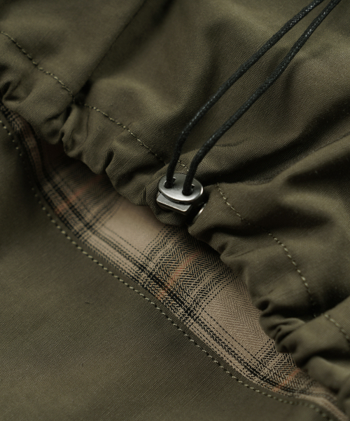 FRIZMWORKS(フリズムワークス)の「HERITAGE HUNTING CROSS BAG _ OLIVE(メッセンジャーバッグ・レディース・その他・ONE SIZE)」の4枚目の写真