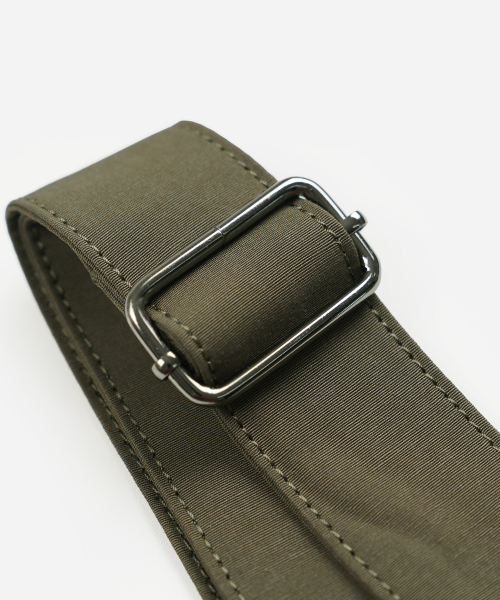 FRIZMWORKS(フリズムワークス)の「HERITAGE HUNTING CROSS BAG _ OLIVE(メッセンジャーバッグ・レディース・その他・ONE SIZE)」の6枚目の写真