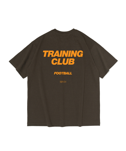NINETYMINUTES（ナインティーミニッツ）の「トレーニング クラブ グラフィック 半袖Tシャツ (カーキ)（Tシャツ/カットソー・メンズ・その他・2XL/LARGE/MEDIUM/SMALL/X-LARGE）」の3枚目の写真