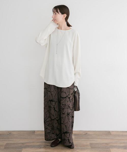 ITEMS URBANRESEARCH(アイテムズ アーバンリサーチ)の「ノーカラーブラウス(シャツ/ブラウス・レディース・ブラック/ホワイト系その他・FREE)」の6枚目の写真