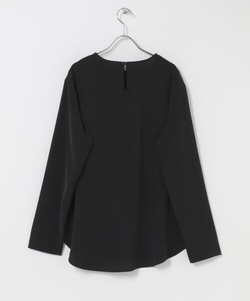 ITEMS URBANRESEARCH(アイテムズ アーバンリサーチ)の「ノーカラーブラウス(シャツ/ブラウス・レディース・ブラック/ホワイト系その他・FREE)」の17枚目の写真