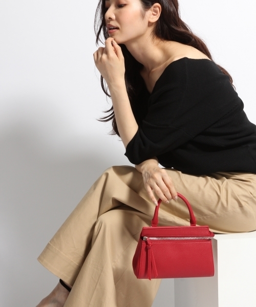 A part by（アパートバイ）の「フロントZIPマイクロミニバッグ 731590 （ショルダーバッグ・レディース・レッド/ブラック/ベージュ・FREE）」の3枚目の写真