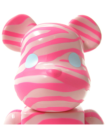 ベアブリック　be@rbrick　X-girl　エックスガール　400% １体 Amazon.co.jp: ベアブリック エックスガール ゼブラ柄 100% 400