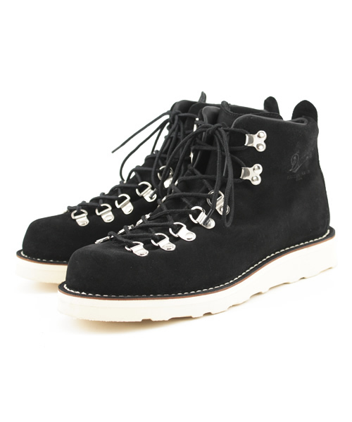 SHIPS GENERAL SUPPLY（シップスジェネラルサプライ）の「SHIPS GENERAL SUPPLY×DANNER: C.F.STEAD MOUNTAIN LIGHT（ブーツ・メンズ・ブラック/ベージュ・7/8/9/10）」の2枚目の写真