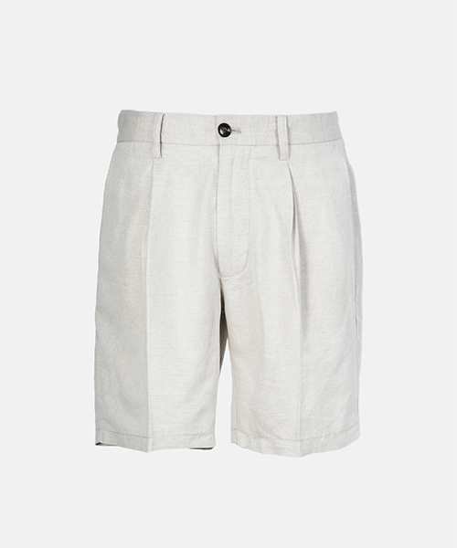 Saturdays NYC（サタデーズ ニューヨークシティ ）の「Gurkha Pleated Shorts（その他パンツ・メンズ・オフホワイト/オリーブ/ブラック・30/32/34/28/31/29）」の2枚目の写真