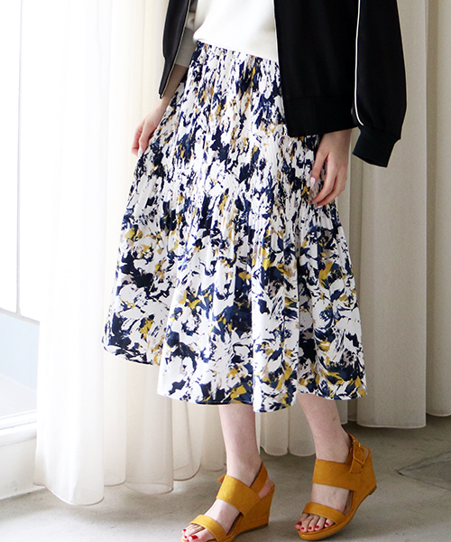 N.（N. Natural Beauty Basic）（エヌエヌナチュラルビューティーベーシック）の「【一部追加生産】◆消しプリーツフレアミモレスカート（スカート・レディース・イエロー/ホワイト/ホワイト系その他/テラコッタ/ネイビー・MEDIUM）」の3枚目の写真