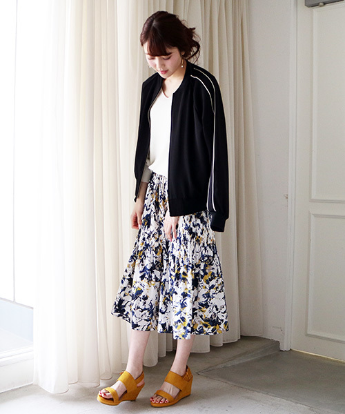 N.（N. Natural Beauty Basic）（エヌエヌナチュラルビューティーベーシック）の「【一部追加生産】◆消しプリーツフレアミモレスカート（スカート・レディース・イエロー/ホワイト/ホワイト系その他/テラコッタ/ネイビー・MEDIUM）」の12枚目の写真