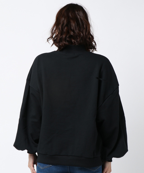 PUNYUS（プニュズ）の「ボリューム袖スウェット（スウェット・レディース・イエロー/ブルー/グリーン/ベージュ/ブラック/カーキ・1/2/3/4）」の9枚目の写真